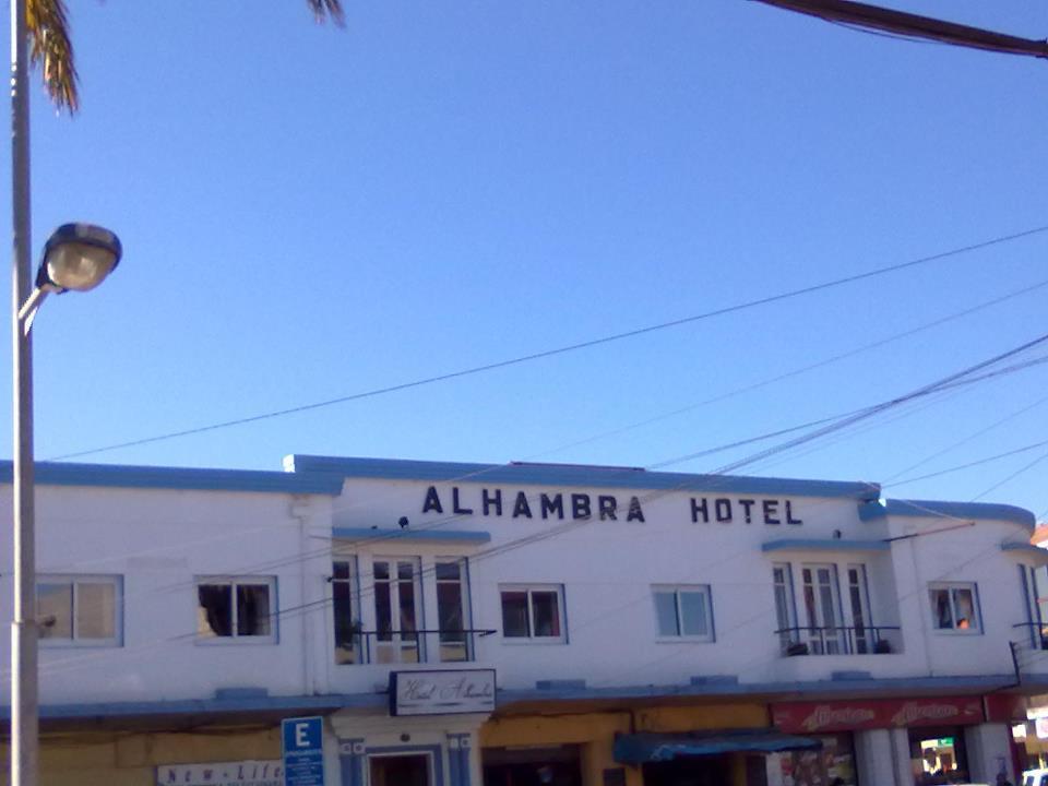 Alhambra Hotel Сан-Антоніо Екстер'єр фото